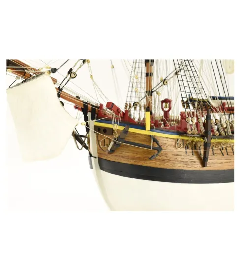 Artesania Latina HMS ENDEAVOUR houten scheepsmodel 1:65 (vernieuwde versie ’23)