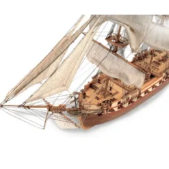 Artesania Latina U.S. Constellation houten scheepsmodel 1:85