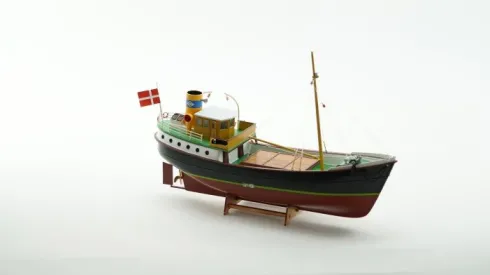Billing Boats Vrachtschip Carli houten / ABS scheepsmodel 1:60