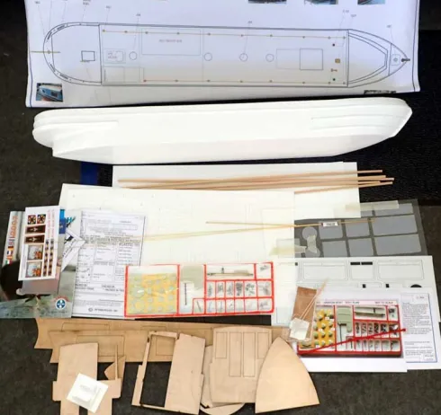 Deans Marine Narrowboat Modelbouwkit 1/12