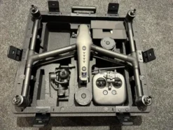 DJI Inspire 2 + DJI Zenmuse X4S gimbal + DJI zender + 2x DJI docking (zonder batterijen en lader) in een TOP staat!