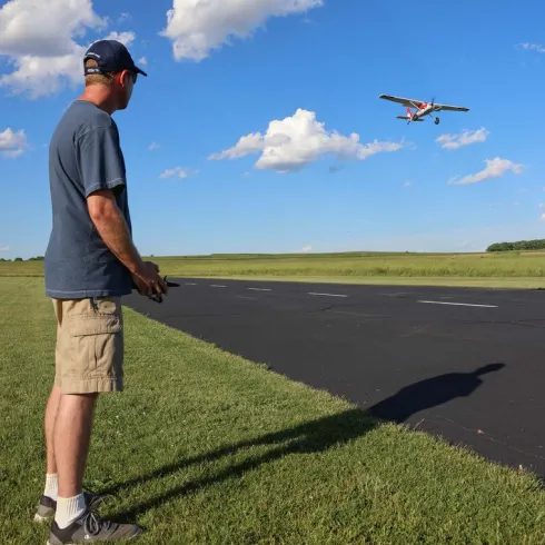 E-Flite Carbon-Z Cessna 150T 2.1m PNP