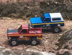 FMS 1/24 Chevrolet K5 Blazer FCX24 Pro Brushless Crawler RTR Rood
