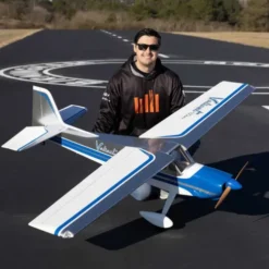 Hangar 9 Valiant 20cc ARF – 86.5″ (2,2 meter)