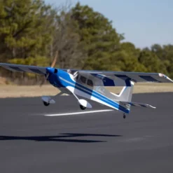 Hangar 9 Valiant 20cc ARF – 86.5″ (2,2 meter)