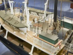 Mountfleet Models St. Nectan GFK romp , kunststof/houten RC scheepsmodel 1:32