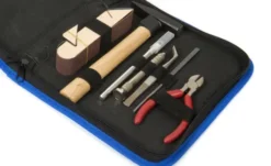 OcCre Polaris starter pack 1:50 Bouwpakket (goedkoopste complete beginnersboot met lijm en gereedschap etc.)(nu met gratis verfset bij de eerste 20)