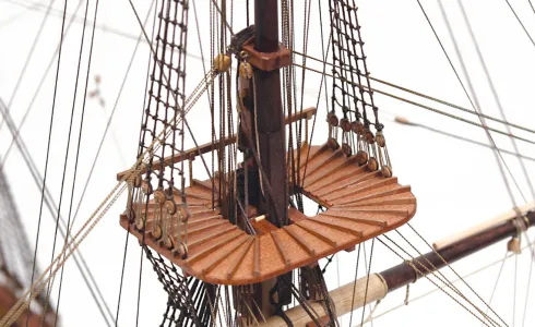 OcCre Santisima Trinidad 1:90 – 15800