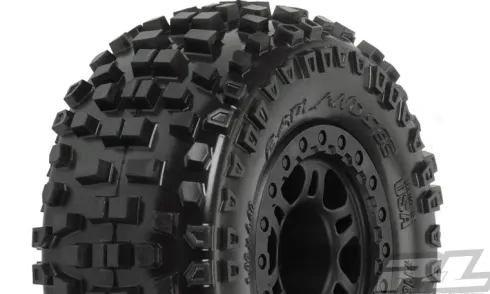 Proline Badlands M2 SC 2.2 – 3.0 set banden met Split Six velgen voor slash