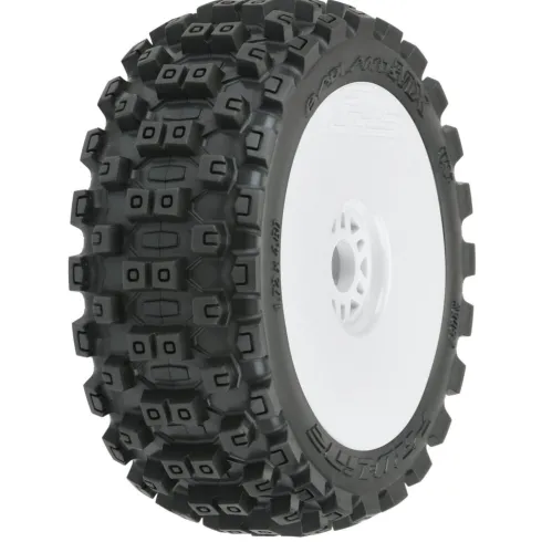 Proline 1/8 Badlands MX M2 Front/Rear Buggy Banden op Witte Velocity Velgen 17mm (2 stuks) – PRO906731