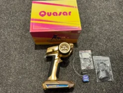 Quasar 9-Channel 2.4GHz Digital Radio With Receiver And GPS (In Een Top Staat Met 1 Jaar Garantie)!