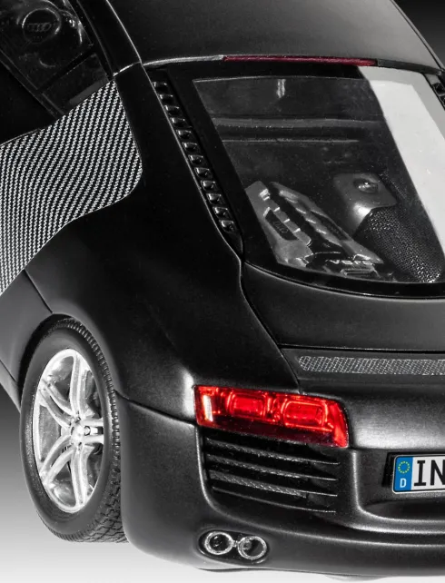 Revell AUDI R8 in 1:24 bouwpakket