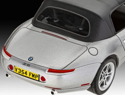 Revell BMW Z8 (James Bond 007) ”The World Is Not Enough” 1:24 bouwpakket