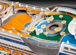 Revell Cruiser Ship AIDAblu, AIDAsol, AIDAmar, AIDAstella in 1:400 bouwpakket
