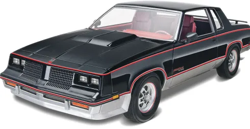 Revell 1983 Hurst Oldsmobile in 1:25 bouwpakket