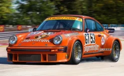 Revell Porsche 934 RSR Jagermeister in 1:24 bouwpakket