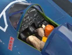 Revell Vought F4U-1A CORSAIR in 1:32 bouwpakket