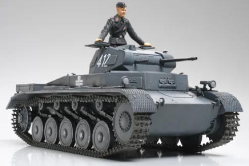 Tamiya German PzKw II – Ausf. A/B/C (Sd.Kfz.121) – 1:35 bouwpakket