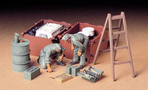 Tamiya GERMAN TANK MAINTENANCE CREW – 1:35 bouwpakket