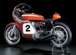 Tamiya 1/6 Honda CB 750 Racing Masterwork bouwpakketLaatste!!