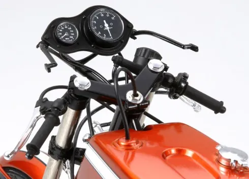 Tamiya 1/6 Honda CB 750 Racing Masterwork bouwpakketLaatste!!