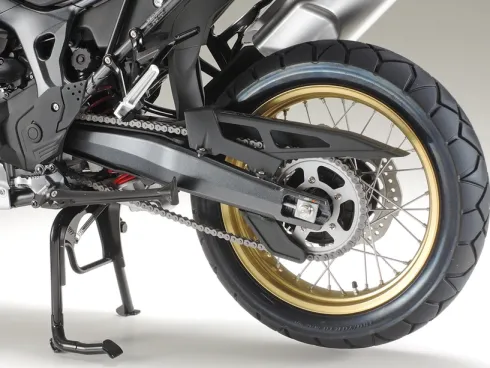 Tamiya Honda CRF 1000L Africa Twin 1/6 Bouwpakket (laatste !! op is op)