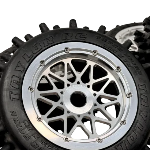 Taylor 195mm Super Spike Banden op RRC Billet Velgen – Set van 4