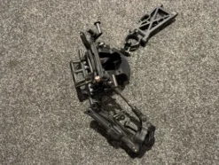 Team Losi 1/5 DBXL-E 2.0 V2 4WD Brushless Desert Buggy – Losi body voorkant, donor chassis helemaal nieuw – What You See Is What You Get