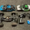 T2M 4WD elektrische RC auto met 2 bodies en verschillende batterijen (geen garantie / leuk voor de hobbyist / werking onbekend)!