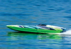 Traxxas DCB M41 Widebody Brusless Boat RTR TSM 2.4Ghz Groen/Blauw 2022 – zonder batterij en lader
