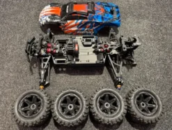 Traxxas E-Revo 2 Brushless Monster Truck (Donor Chassis Gebruikt / Niet Compleet)!