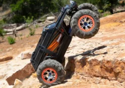 Traxxas Summit Extreme Terrain Monster Truck RTR 2.4Ghz (versie 2023) – zonder batterij en lader