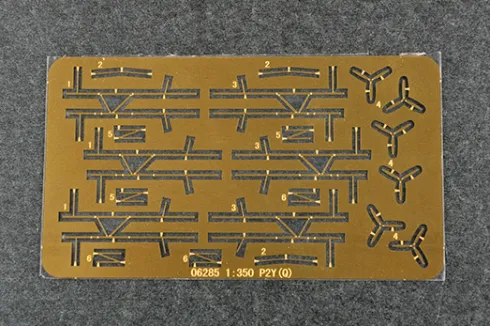Trumpeter P2Y – 1:350 bouwpakket